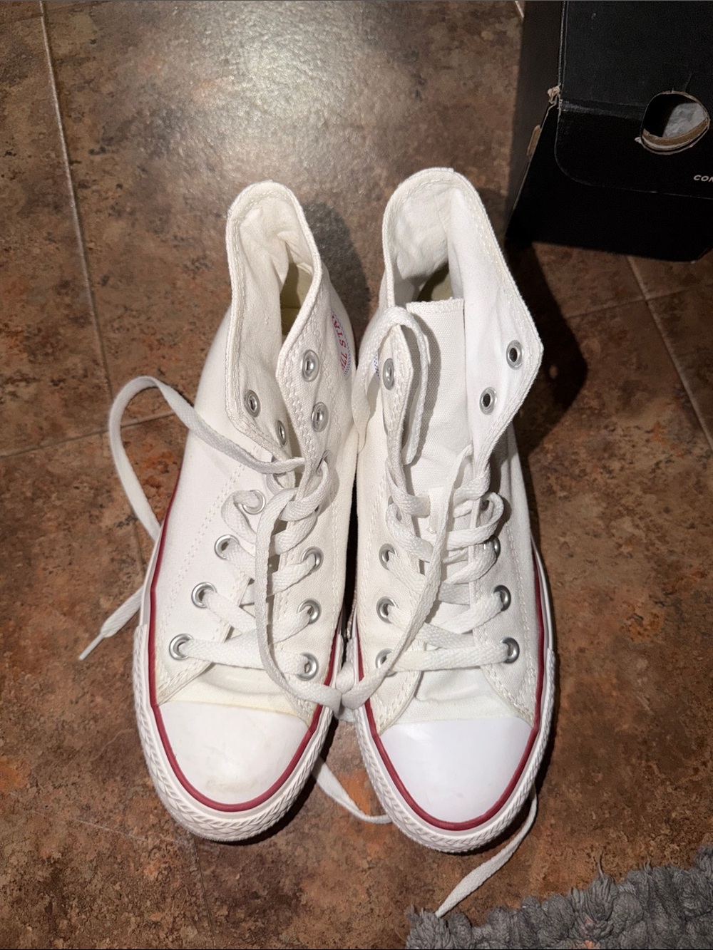 White High-Top Canvas Sneakers with Red Trim